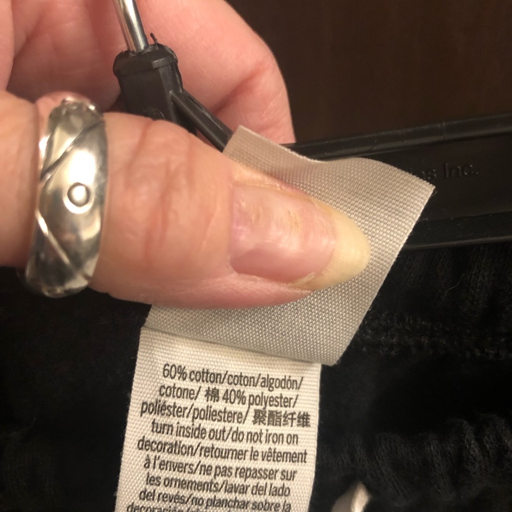 VS Pink Sweats - Picture 6 of 7